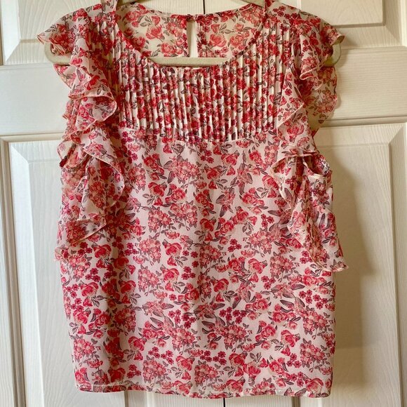 BB Dakota Tops - BB Dakota Floral Top Size Medium - Like New